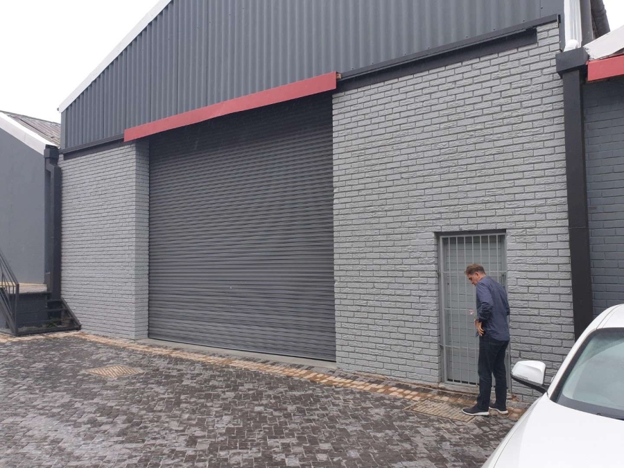 To Let commercial Property for Rent in Salt River Western Cape